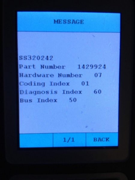 Connecting the C110 OBD2 scanner to the OBD2 port