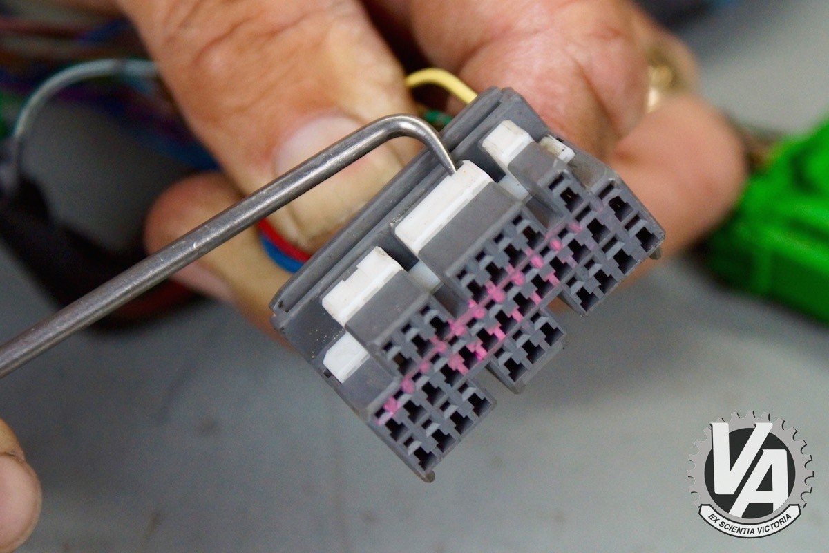 Prying the Lock on OBD2A and OBD2B Connectors