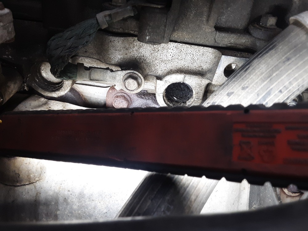 2008 Chevy Trailblazer Engine Bay