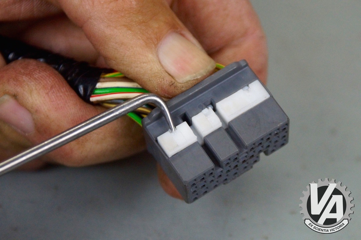 Unlocking the OBD2C Connector