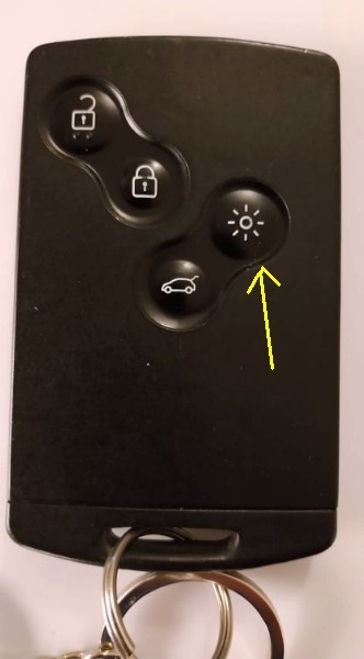 OBD2 port location in Renault Clio