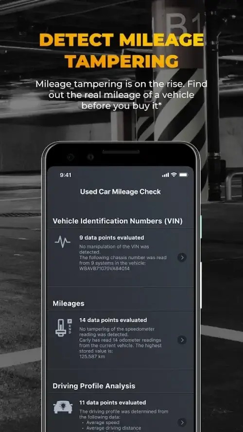 Mercedes Carly OBD2 Car Scanner showing live data and potential problems