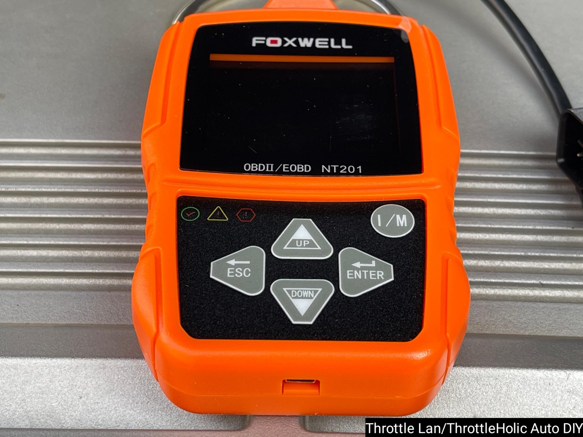 Foxwell NT201 Auto OBD2 Scanner
